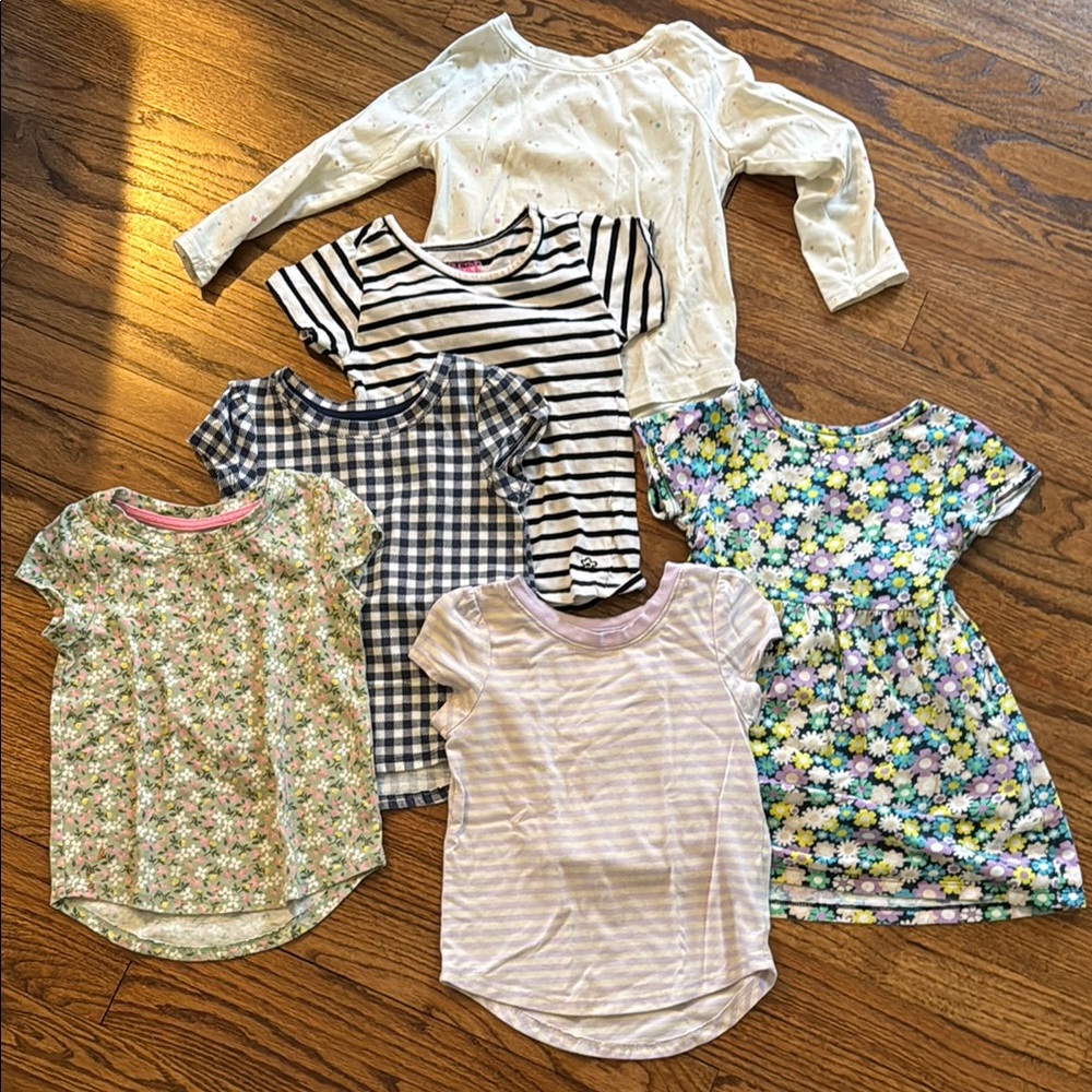 Assorted Girls' Short Sleeve Tops